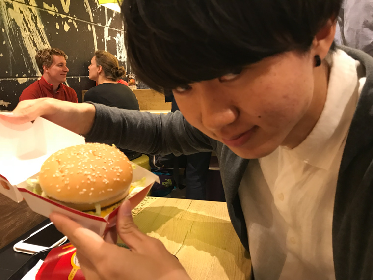 ビッグマックポートレートチャレンジ