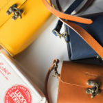 【カメラ女子】秋冬にぴったりなヘリボーンのかわいいカメラバッグを紹介