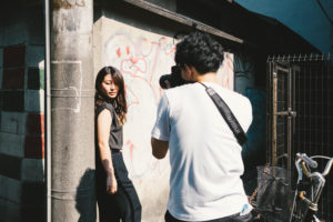 進化型古着屋「森」3コーデ撮影！写真家 小野友暉×モデル Kie