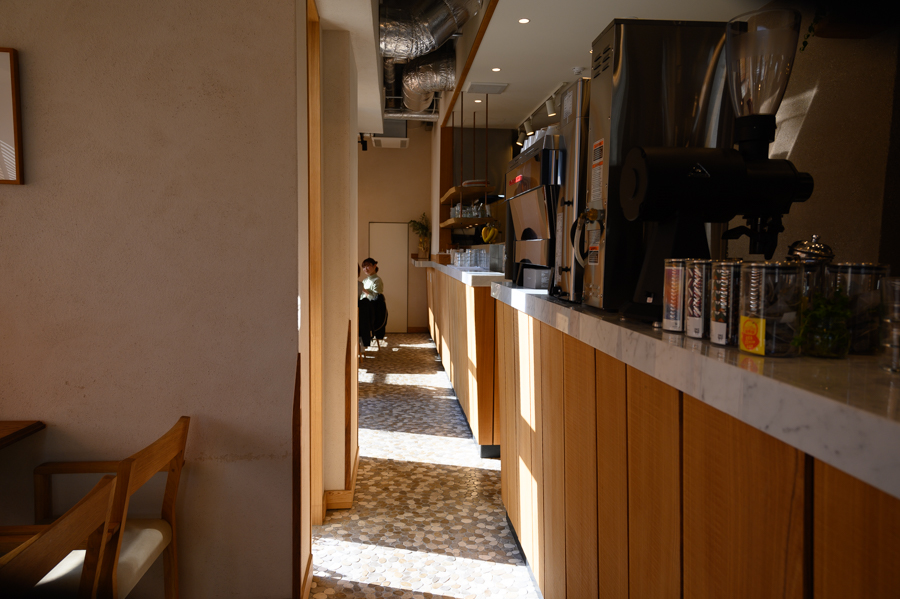 HOTEL Noum Osakaのカフェラウンジ