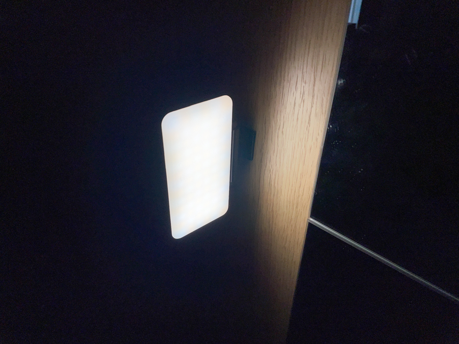 OMBAR LEDビデオライト