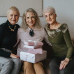 おばあちゃんが喜ぶ！「敬老の日」のかわいいフォトギフト 10選