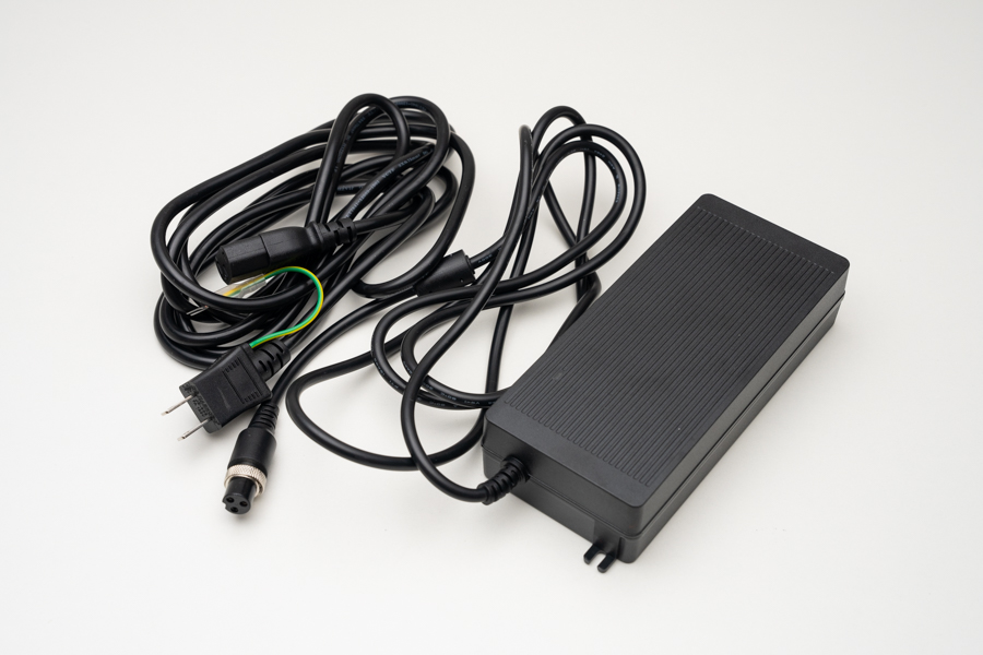 DC丸型コネクタ