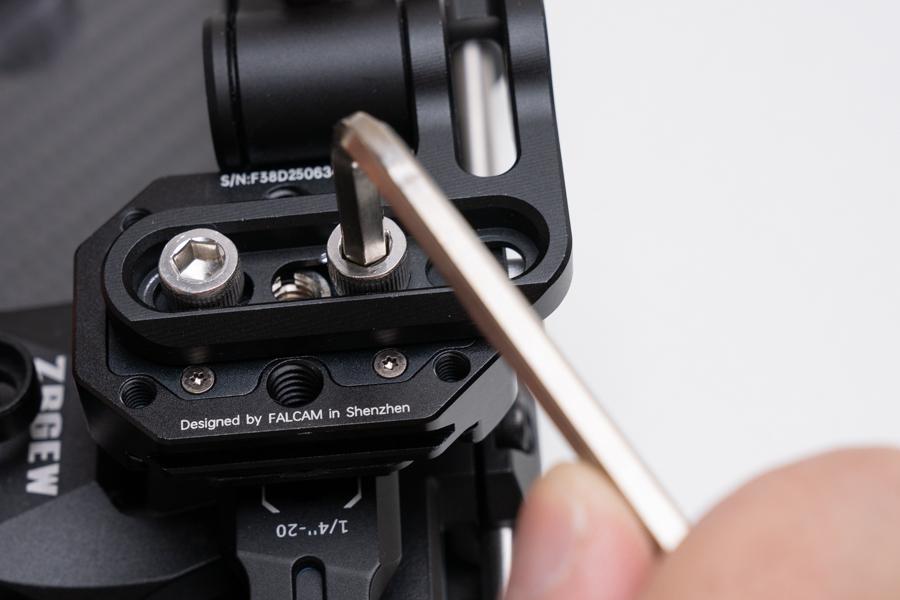 六角レンチとダブルヘッドフラットレンチ